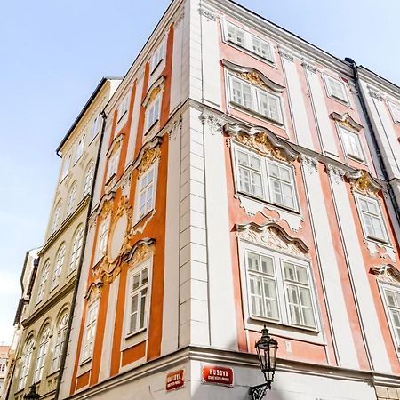 King'S Road Residence Praga Exterior foto
